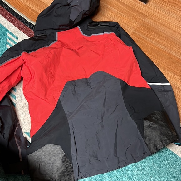 Columbia jacket - Picture 8 of 8